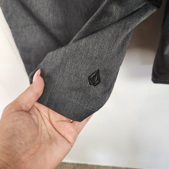 Volcom Mens 10" Flat Front Shorts Gray Size 44 - Picture 4 of 8